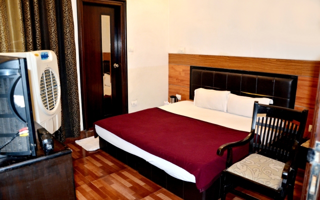 BR INN Hotel