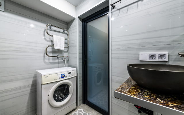 Апартаменты на Защитников Кавказа 114