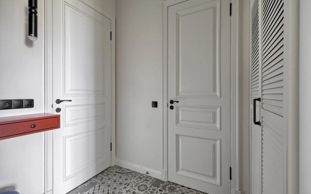 Апартаменты MyHomeYourHome на Чайковского 2\7