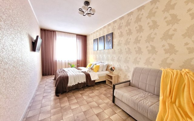 Apartments near the shopping center Ostrov