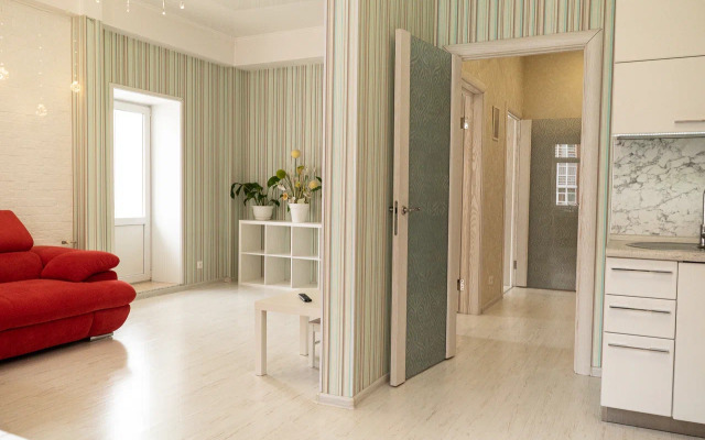 Апартаменты Дальневосточная 126