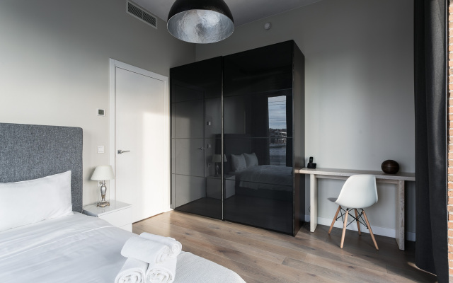 Апартаменты 2ROOMS NEVA VIEW APART in DOCKLANDS