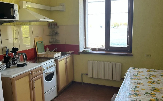 3kh komnatnaya kvartira na Baltiyskoy kose Flat