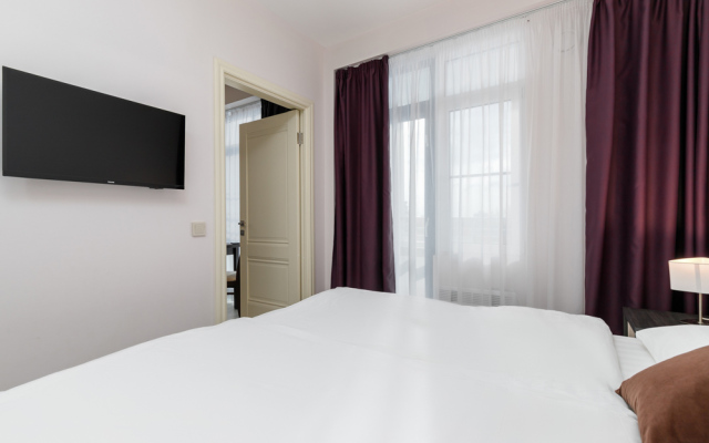 GeoApart Cvetochnaya 30 Apartments 8