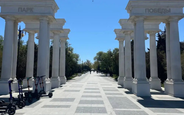 Dvukhkomnatnaya Okolo Parka Pobedy Flat