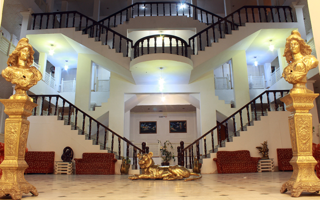 Imperial Palace Hotel