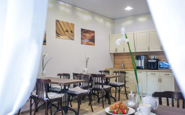 Light Mini Hotel