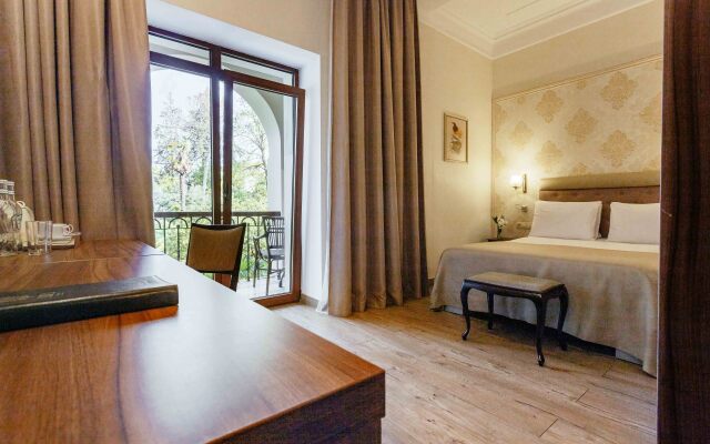 Amra Park Hotel & Spa