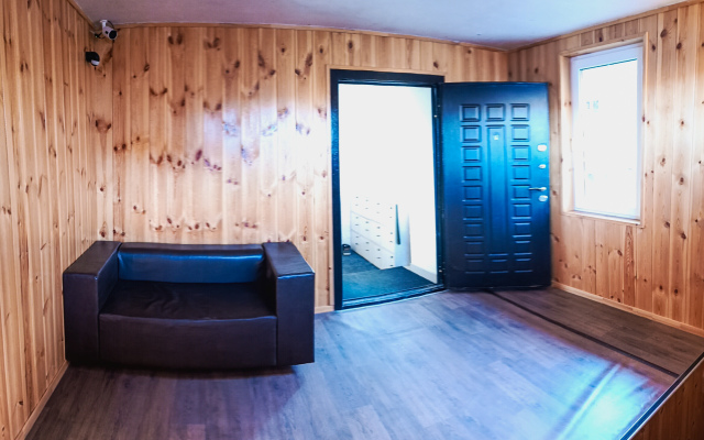 Gostevoy Dom Poputi Guest House