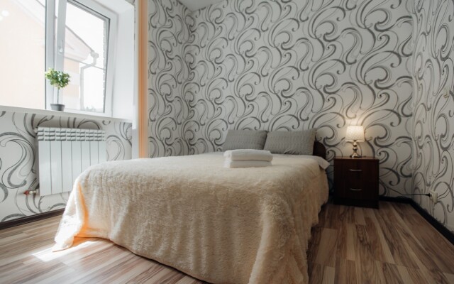 Trekhkomnatnye apartamenty ekonom na 8 spalnykh mest  Apartments