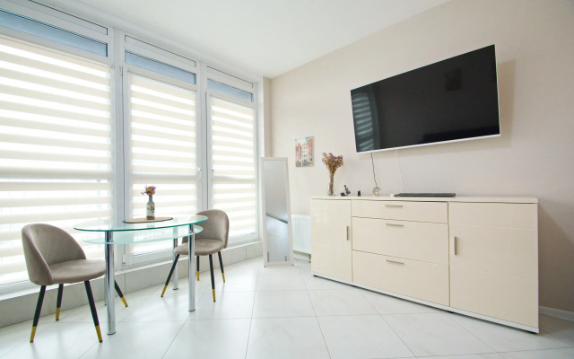 Aparton 1 Komn Nikoly Tesly 18 Apartments
