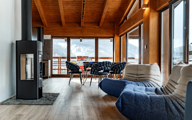 Chalet 2 "House of water"