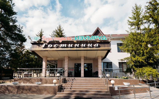 Izumrud Guest house
