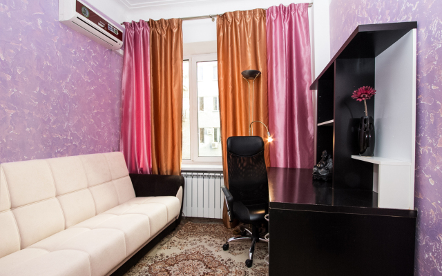 Apart Lux Na Gazetnom Apartments