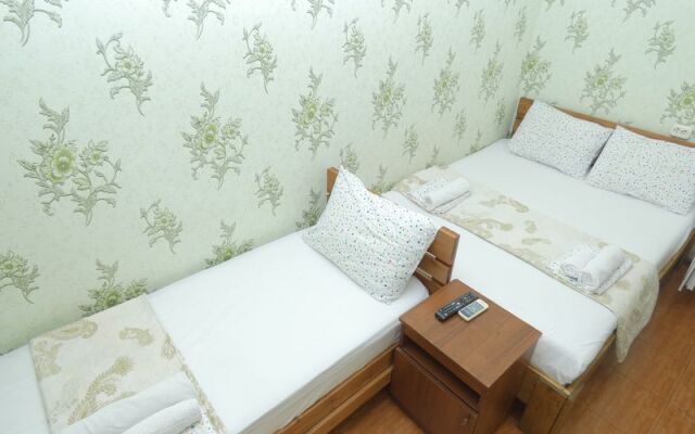 Delfin Guest House