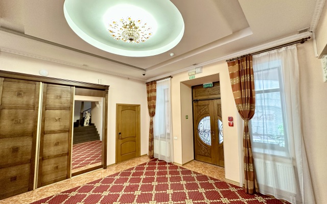 Imperial-2011 Hotel