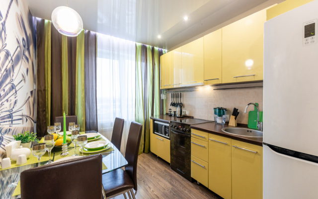 Pyat' Zvyozd RUSAL Flat
