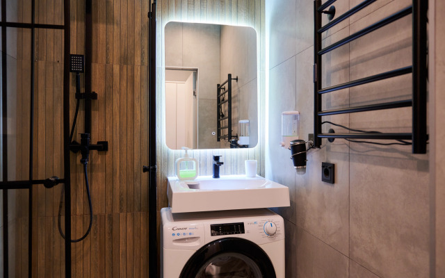 1131 Leninskiy 158 Apartment