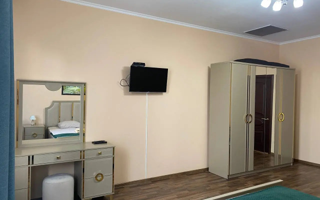 Dom pod Klyuch v Gagre Private House