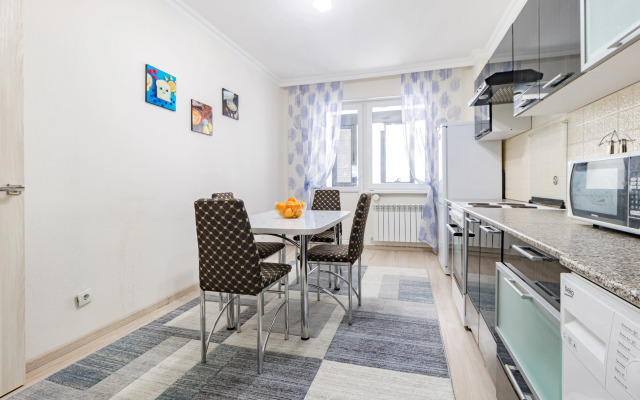 Uyutnye Ryadom S Khanshatyrom Apartments
