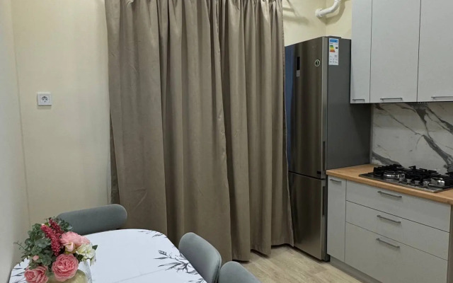 Квартира со свежим дизайнерским ремонтом и теплыми полами