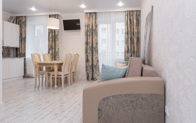 Five Floor Apartment Apartments