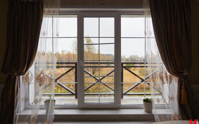 Частный дом Уютный светлый  дом в окружении природы