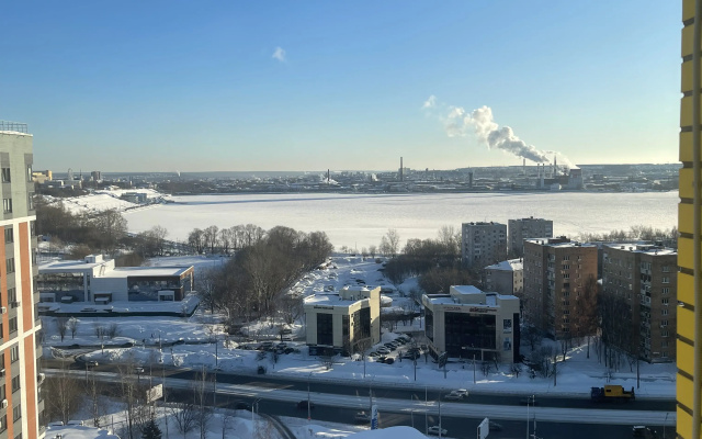 Квартира Уютная студия в центре города с видом на пруд