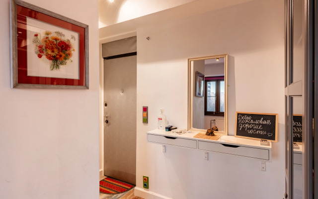 Dvukhkomnatnye Apartamenty Natali U Metro Sevastopolskaya Apartments