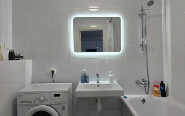 Yevrodvushka Deluxeapart ilyinskie Luga Apartments