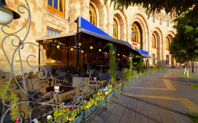 Armenia Marriott Hotel Yerevan