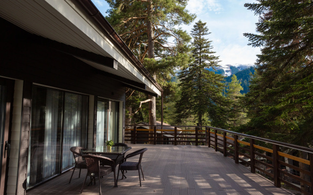 Mairi Park Hotel