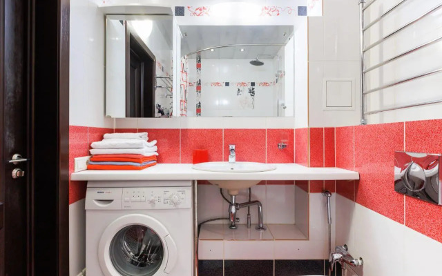 Квартира на Ул Семьи Шамшеных 24к2