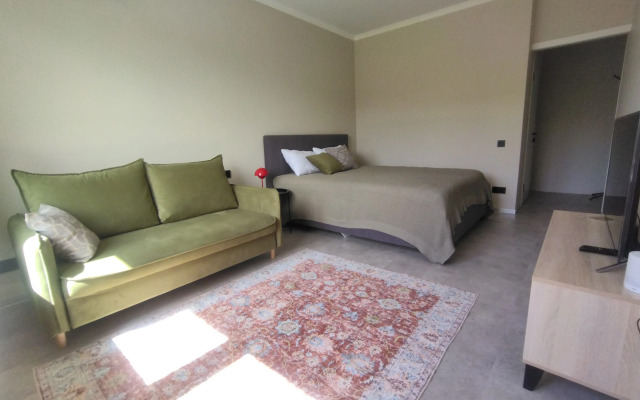 Gostevaya Na Yelovoy Flat