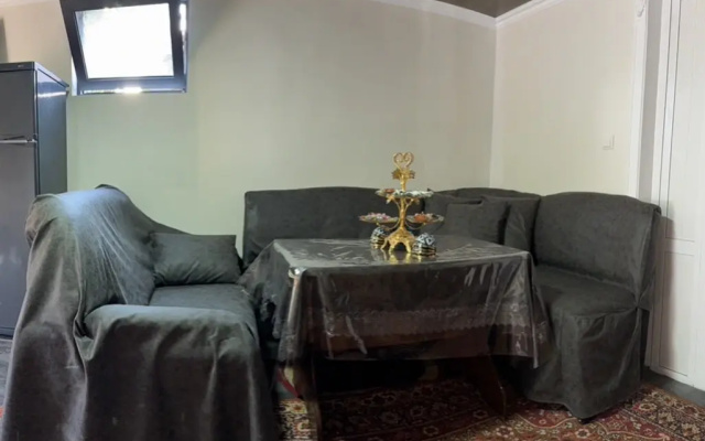 Apartamenty Gulnara Sultan 2 Sdaetsa polnost'u dom, 3 komnaty v centre Samarkanda