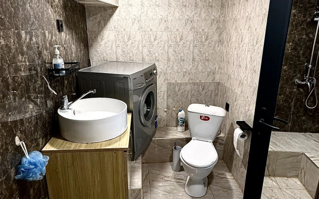 Tikhoye mesto v tsentre Apartments