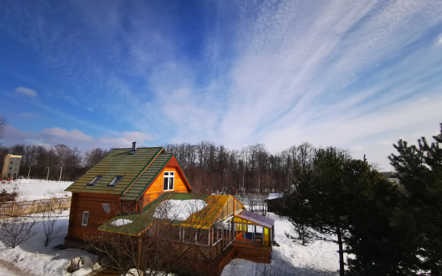 Vintazhny Dom Guest house