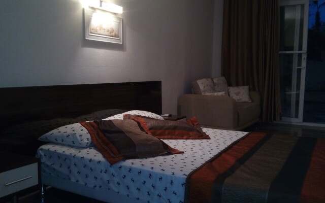 Lara Camlik Pansiyon Mini-Hotel