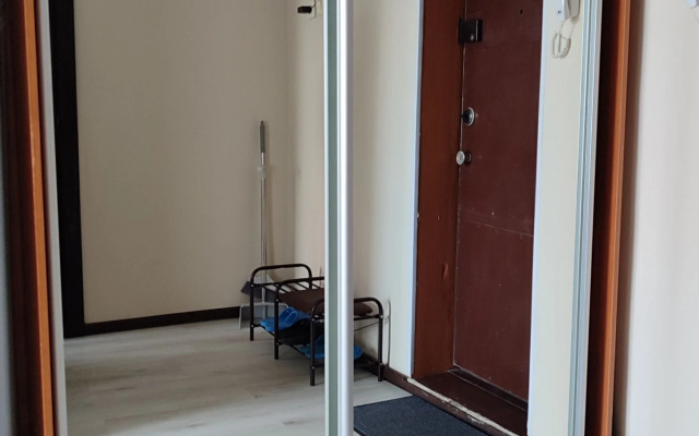 Na Shilova 12 Flat