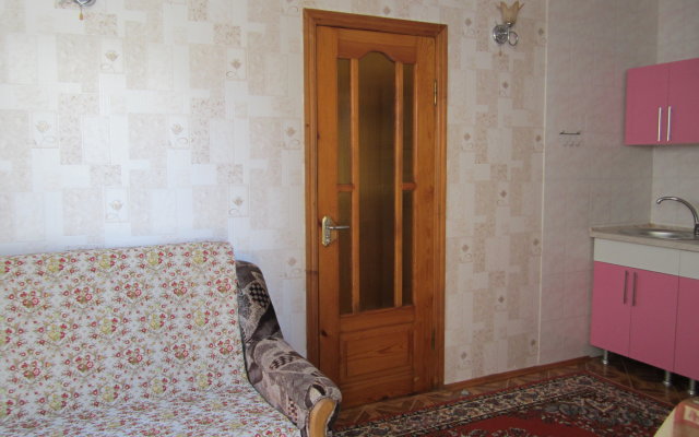 Na Ayvazovskogo Guest house