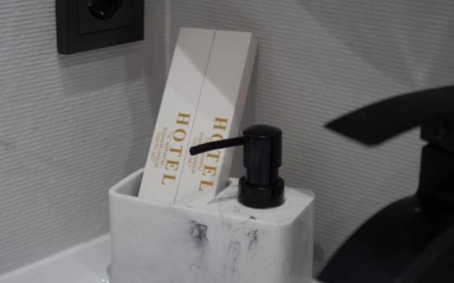 Na Ulitse Abdully Rozybakieva 217 Blok9 Apartment