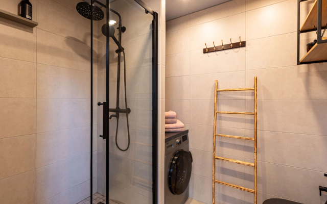 Апартаменты Семейные Floris Apartments на Полтавской