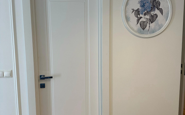 Sovremennaya V Tsentre Adlera Flat