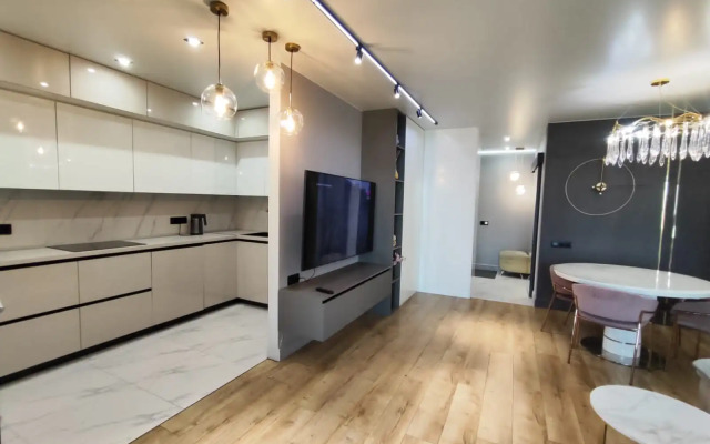 Апартаменты с Дизайнерским Ремонтом