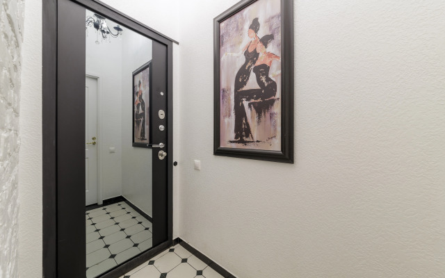 Апартаменты Трехкомнатные у Площади Восстания 10 гостей