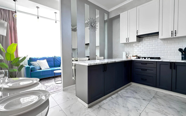 V narzannoy galereye naprotiv parka Apartments