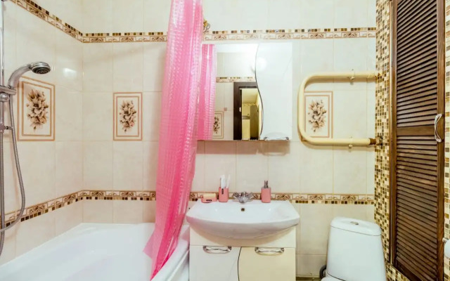 Апартаменты Уютные в новом доме рядом с ЖД вокзалом, 3 раздельных спальных места бонус кофемашина