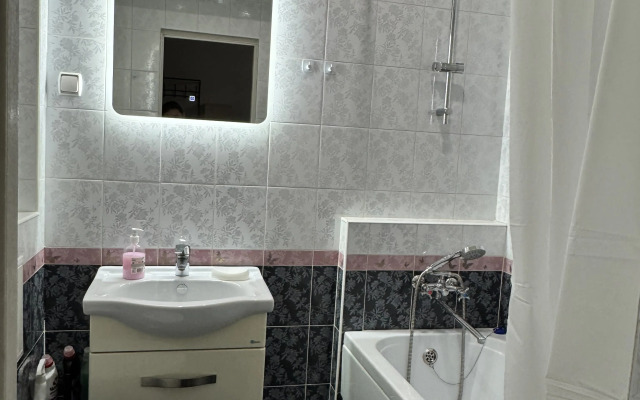 Studiya Malakhit Flat