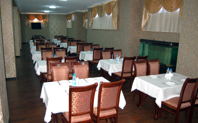 Hotel Diyora Classik
