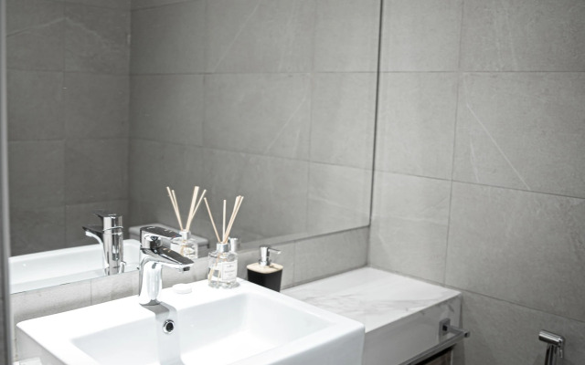 Апартаменты Welcome Home in Azizi Riviera 39